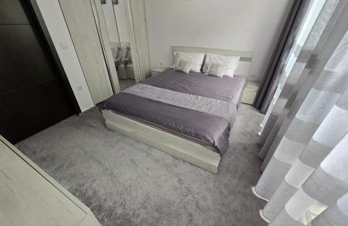 Chaika Station Balnéaire | Cascadas pool view luxury apartment Sunny beach