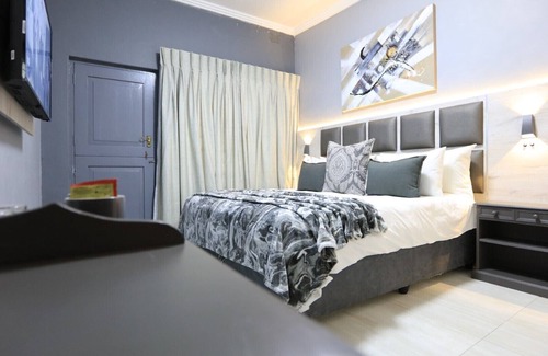 Nelspruit Cabine | Cascades Guest Lodge and Apartments