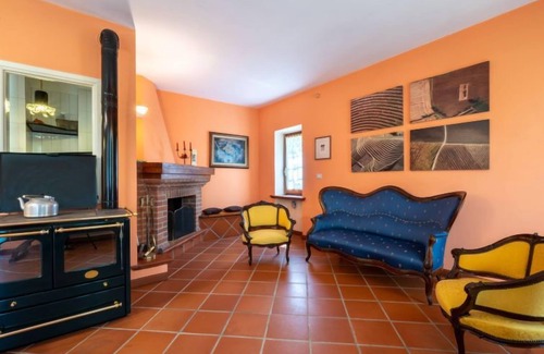 Cortiglione Maison | Maison Cascina Calore à Asti - 6 personnes, 3 chambres