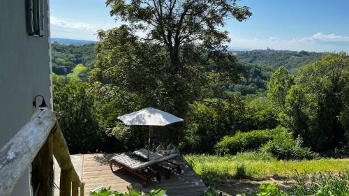 Canove Lit Et Petit-Déjeuner | Cascina GianTino suite Sughero - G A Y - M E N - O N L Y