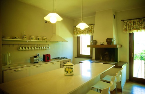 Monte Porzio Villa | Villa avec piscine privée, climatisation et green à 10 km de la mer