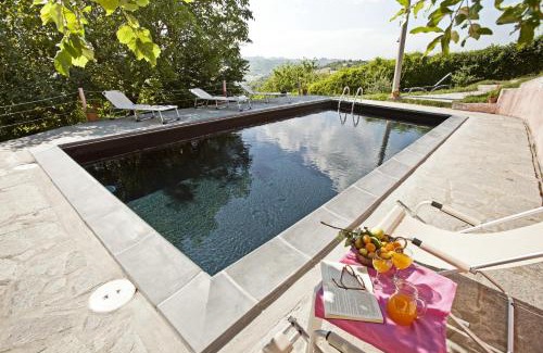 Grazzano Badoglio Maison | Cascina Rosa B&B