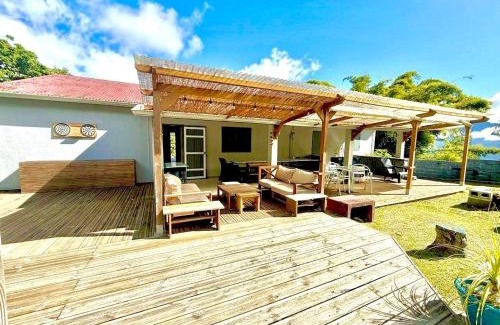 Hell-Bourg Appartement | Case Hermione Vue, jardin, 15 pers à Hell-Bourg