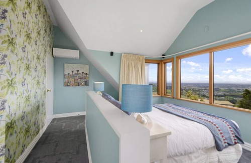 Cashmere Maison | Cashmere Views Family Home