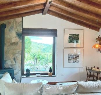 Chantada Maison | Casiña Raíz Entre viñas y cielo Ribeira Sacra