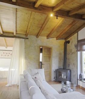 Chantada Maison | Casiña Raíz Entre viñas y cielo Ribeira Sacra