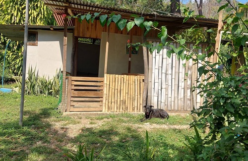 Cedros Cabine | Casita .2minutos ala Playa de Arena Blanca y Aguas Turquesas.relajate Paraíso