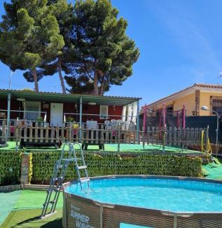 Colmenar de Oreja Maison | Casita con piscina cerca de Chinchón, Aranjuez y Parque Warner