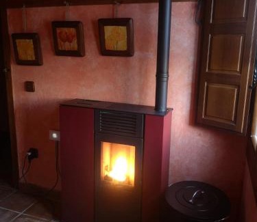 Adrada de Piron Chalet De Ski | Casita Pirón