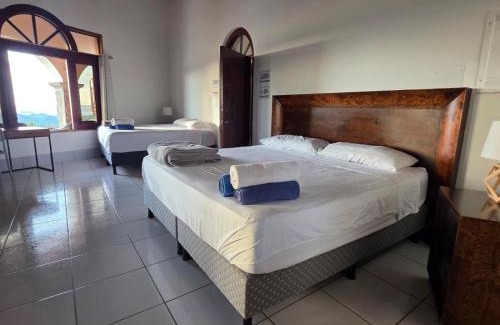 Santa Elena Maison | Casona Cocobolo el mejor lugar de Costa Rica