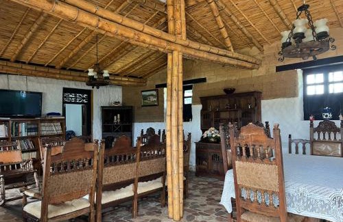 Moniquira Maison | casona torremolinos