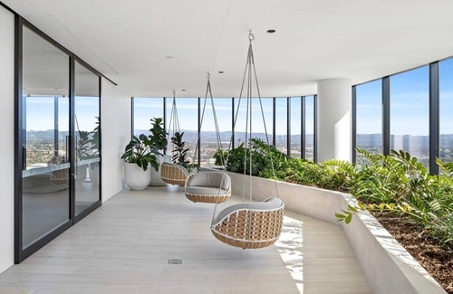 Broadbeach Appartement | CASSA CASINO - Spectacular River & Hinterland Views 1 Bed Apt in Broadbeach