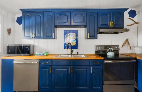 Laguna Beach Copropriété | Castaway Cottage|Laguna Beach|Pet Friendly|Steps to Beach
