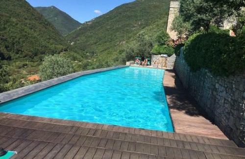 Colletta Appartement | Castelletto with mountain view