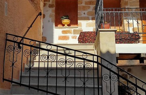 Perivolia Maison | Castello casa