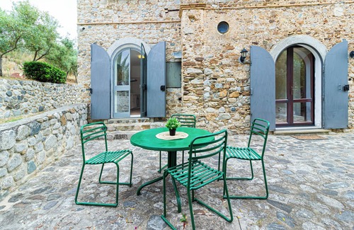 Roccella Jonica Maison | Castello degli Ulivi: sea, nature, relaxation in Roccella Ionica