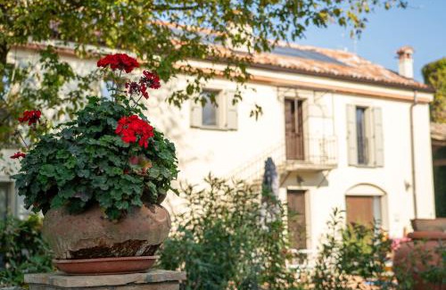 Gazzola Appartement | Castello di Lisignano - Storia Pace e Tradizione