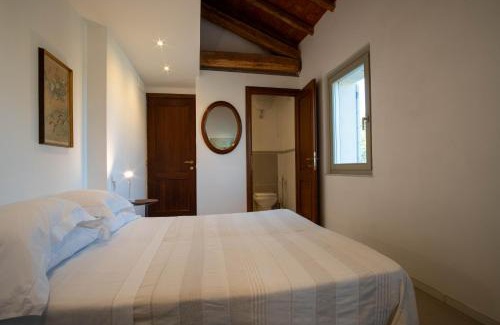 Gazzola Appartement | Castello di Lisignano - Storia Pace e Tradizione