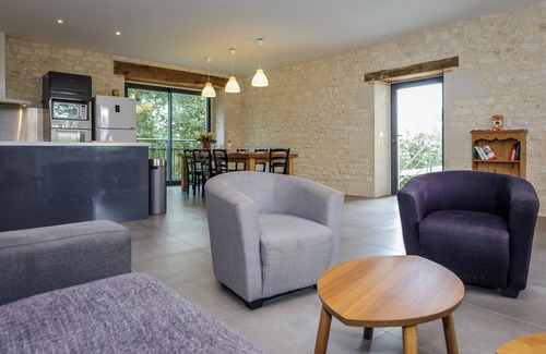 Castelnau-Montratier-Sainte-Alauzie Maison | Castelneuve, maison de vacances restaurée avec grande piscine