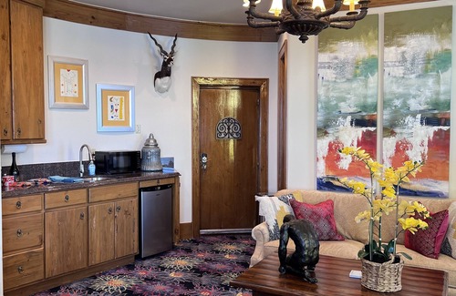 Comanche Canyon Ranch Autre | Fabulous castle suite! Incredible sunset views-main basin Lake Travis!