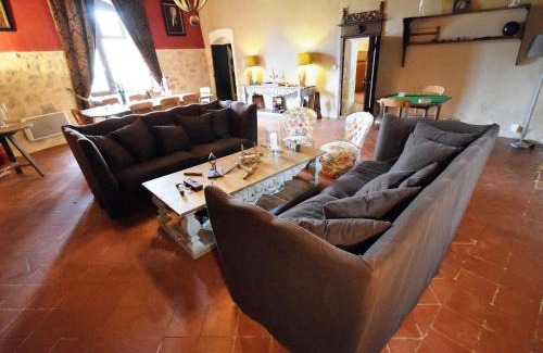 Bon-Encontre Maison | Castle near Agen with Shared Pool