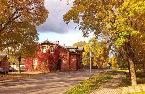 Cesis Appartement | Castle Park Apartment with sunset veranda
