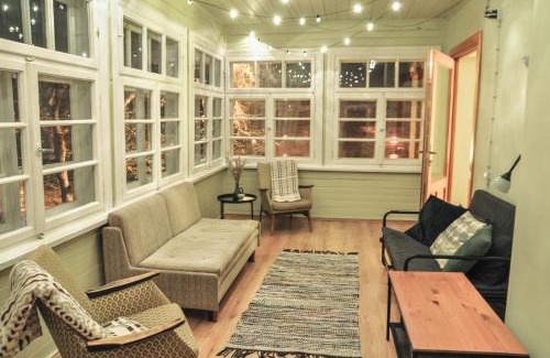 Cesis Appartement | Castle Park Apartment with sunset veranda