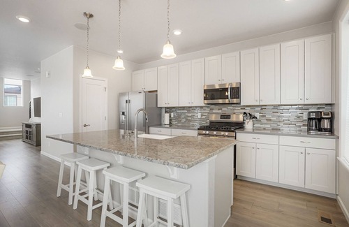 Castle Rock Maison | Castle Rock King / Queen with View