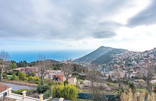 La Turbie Autre | ✨ Castle Style Retreat with Monaco Sea Views – 4 Bedrooms | Pool | Mountain Walk