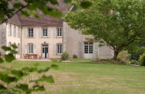 Chiddes Maison | Castle To Find Yourself