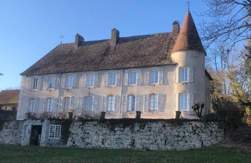 Chiddes Maison | Castle To Find Yourself