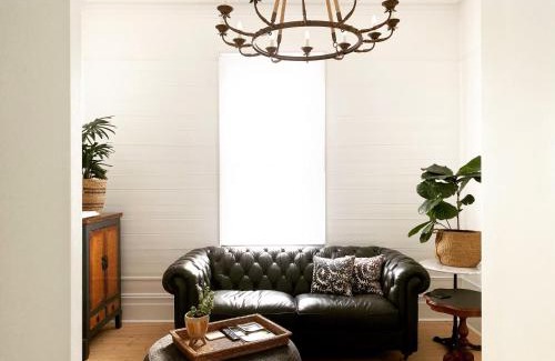 Geelong West Maison | Castlebar - Superior Boutique Accomodation - Steps to Pakington Street
