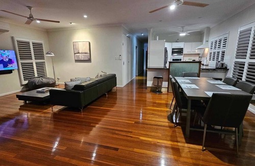 Palm Cove Appartement | Casual Coastal 2 Bedroom Unit in Stunning Palm Cove
