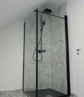 Dragus Maison | Casuta din drumul muntelui
