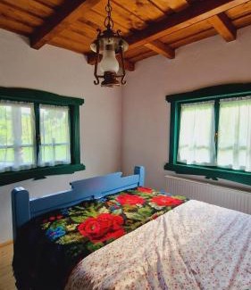 Rozavlea Maison | Casutele Paul de pe Vale