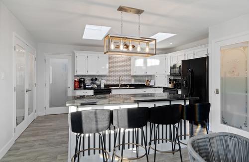 Hillcrest Estates Maison | Catalina Foothills/ heated Pool/Guesthouse/sleeps 16