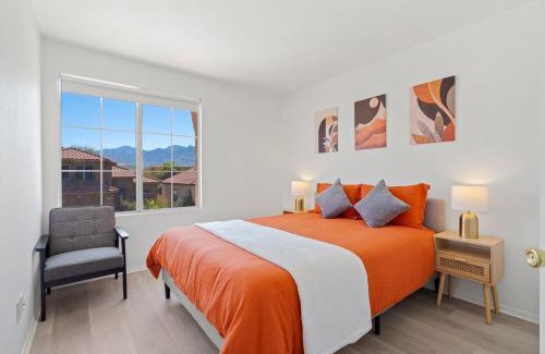 Oro Valley Maison | Catalina Pool-side Hideaway 4 Bed 3 Bath