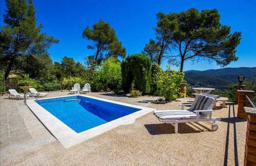 Castellar del Valles Villa | Catalunya Casas Mountain Escape with stunning views 40 km to Barna!