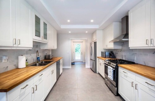 Egremont Maison | Catamount, Zip Line, Private Setting, Book Now!