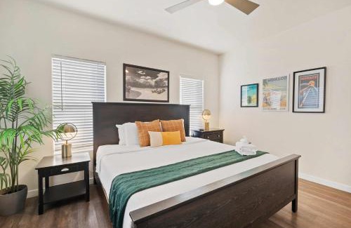 Roseville - Fleet Ridge Maison | Catch n' Relax on Nimitz- Minutes from the Harbor