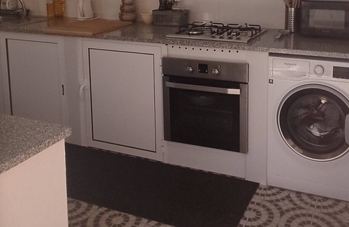 Lourinha Maison | CATSHOUSE CARQUEJA 2