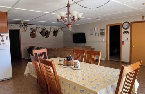 De Lancey Chalet De Ski | Catskill Mountain Secluded Cottage