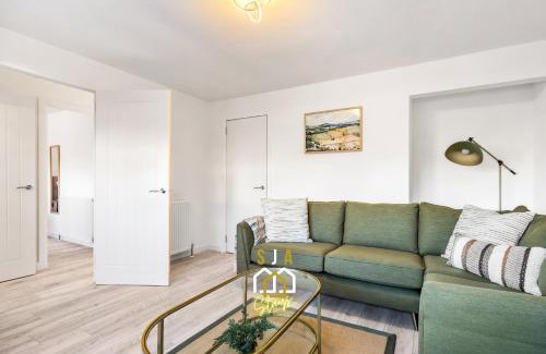 Peterhead Maison | Catto Stay - SJA Stays - 2 Bed Apartment