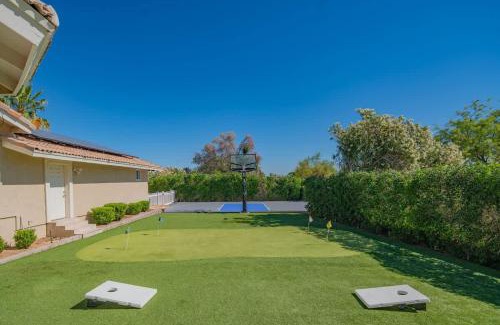 Pinnacle Peak Maison | Cave Creek- Basketball Putt Putt Pool & Games