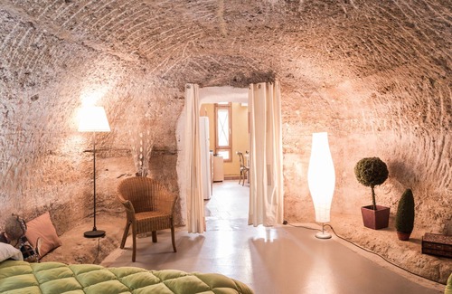 Valtierra Cottage | Gîte Cuevas Rurales Bardeneras pour 8 personnes