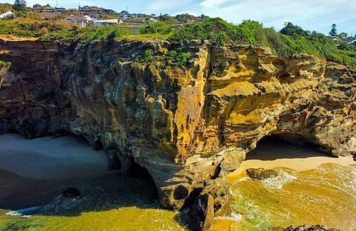 Caves Beach Appartement | Caves Beach Retreat - beach and local cafes