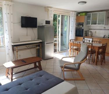 Mauleon-Barousse Appartement | Cazharil