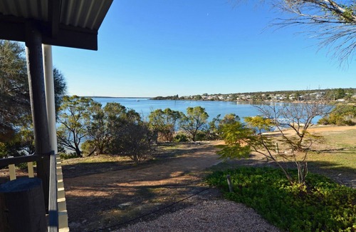Lake Wangary Maison | CDC-625 est une fantastique cabane originale de Coffin Bay - magnifiquement rénovée