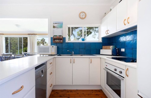 Bendalong Maison | Cedar Cottage at Washerwomans Bendalong