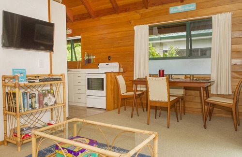 Tairua Cottage | Cedar Cottage - Maison de vacances Tairua
